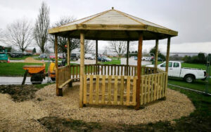 5m Octagonal Timber shelter
