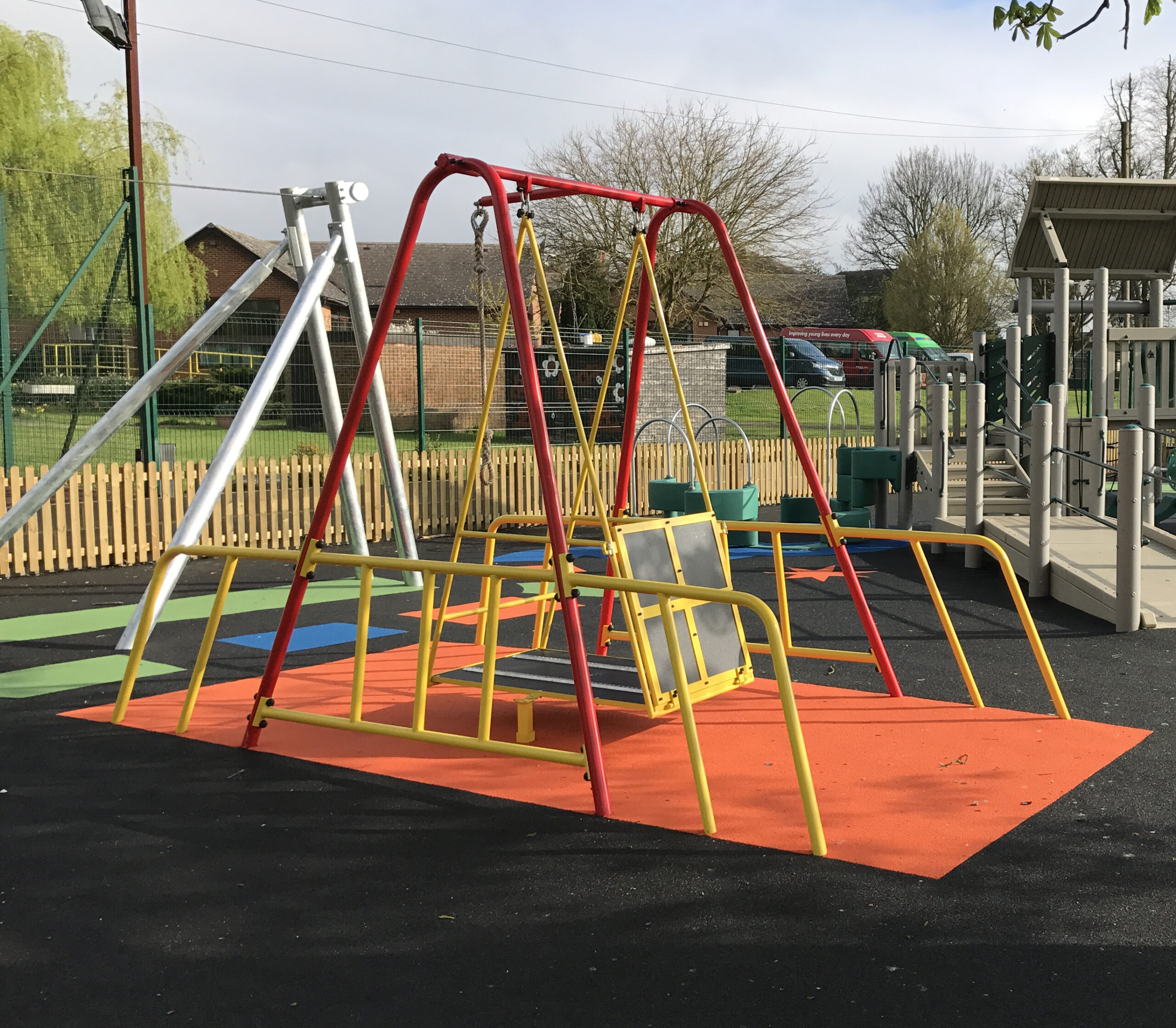 DP-306 Photo Wheelchair Swing