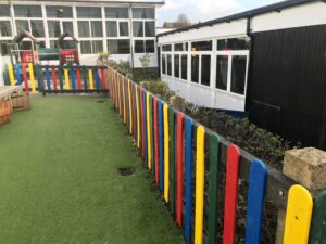 Rainbow Pallisade Infill Plastic Fence