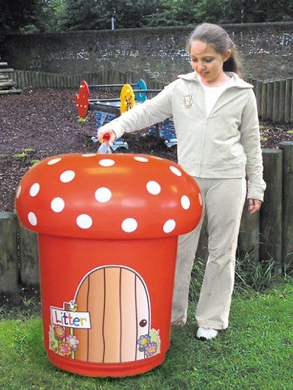 Mushroom Litter Bin - Red2 Mushroom Litter Bin - Red
