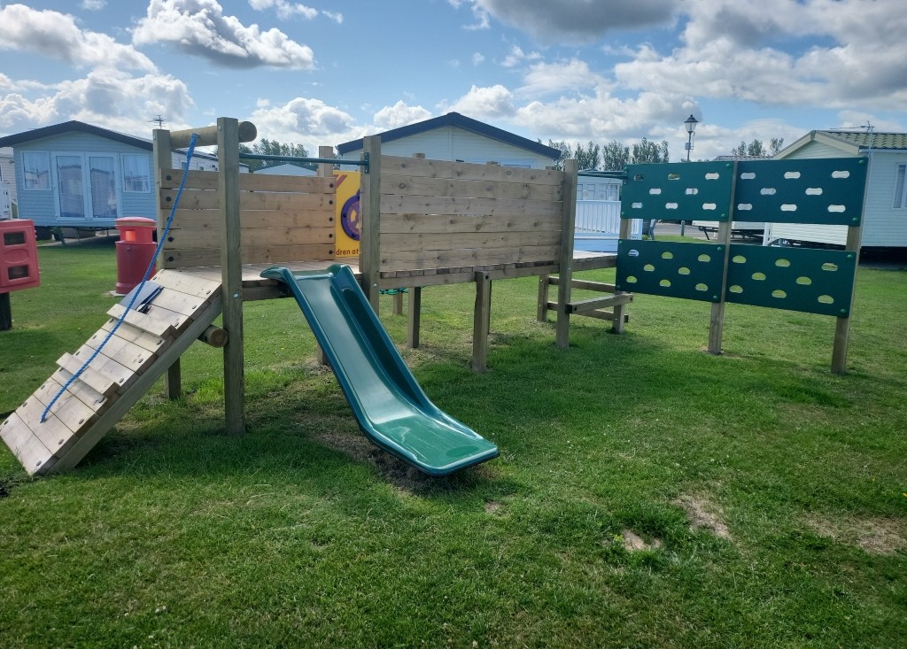 Active Play 2 - Timber Active Play 2 - Timber